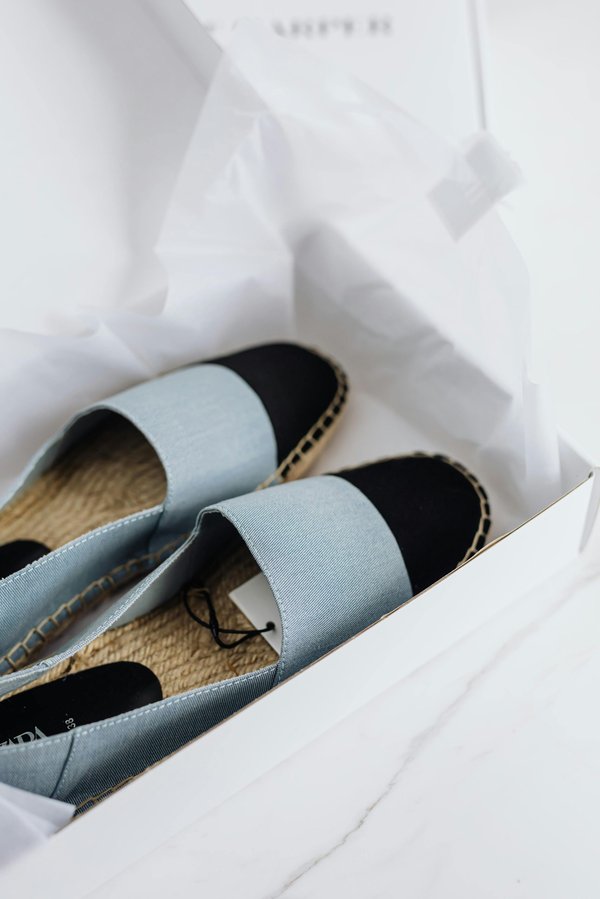 Espadrille homme : alliez style et confort en toutes occasions